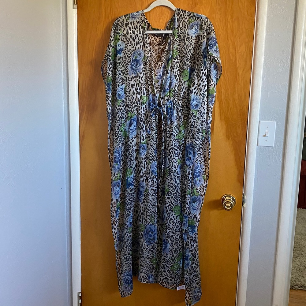 Free Press Kimono